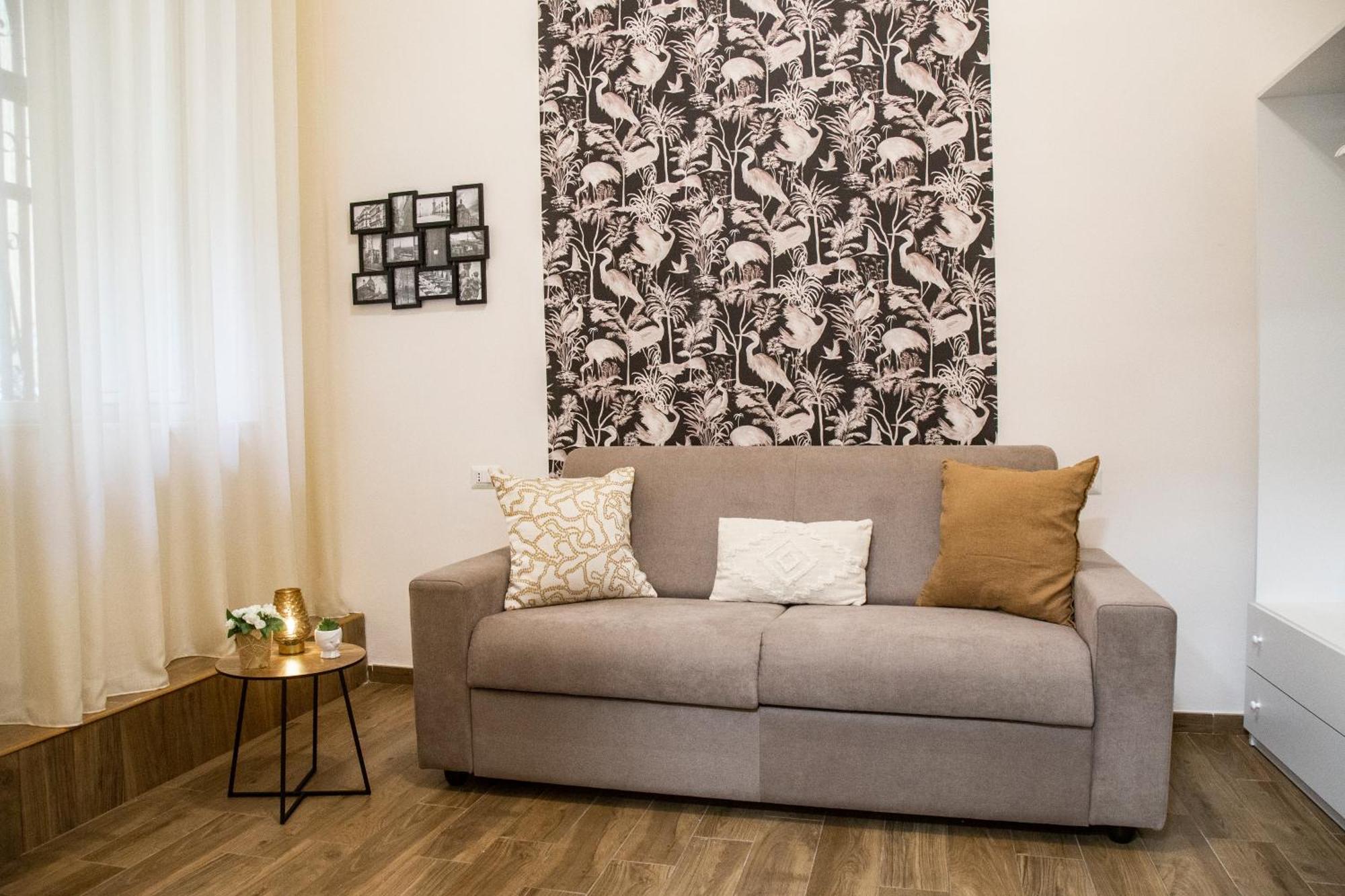 Peppe Prestige Home เนเปิลส์ ภายนอก รูปภาพ